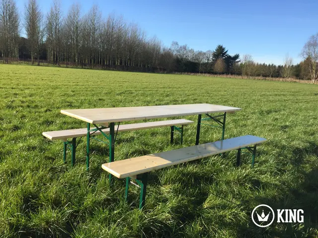 Set brasserie KING® 220 × 60 cm (table + 2 bancs)